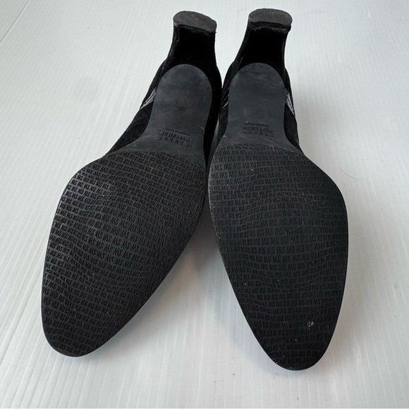 Stuart Weitzman Goforth Black Suede womens Loafers - Picture 12 of 12